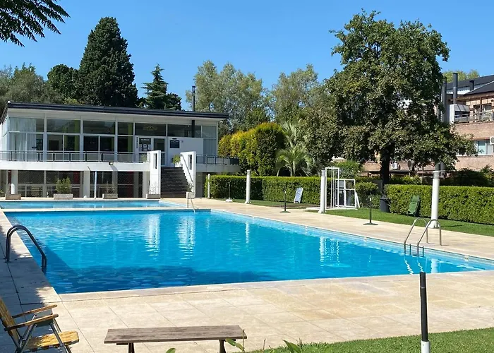 Apartamento Country Pilar Planta Baja Htal Austral Nuevo!!!